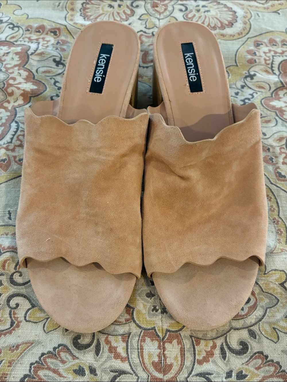 Kensie Scalloped Suede Slide Mules in Camel Tan